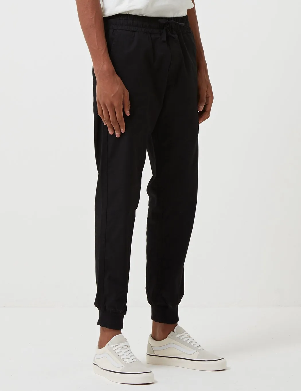 Carhartt-WIP Madison Jogger Cuffed Pants - Black