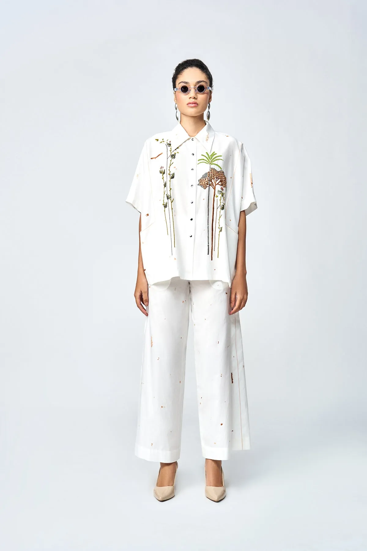 FLARED PANTS OF (SUMMER PLANT KIMONO ANTI FIT SHIRT )