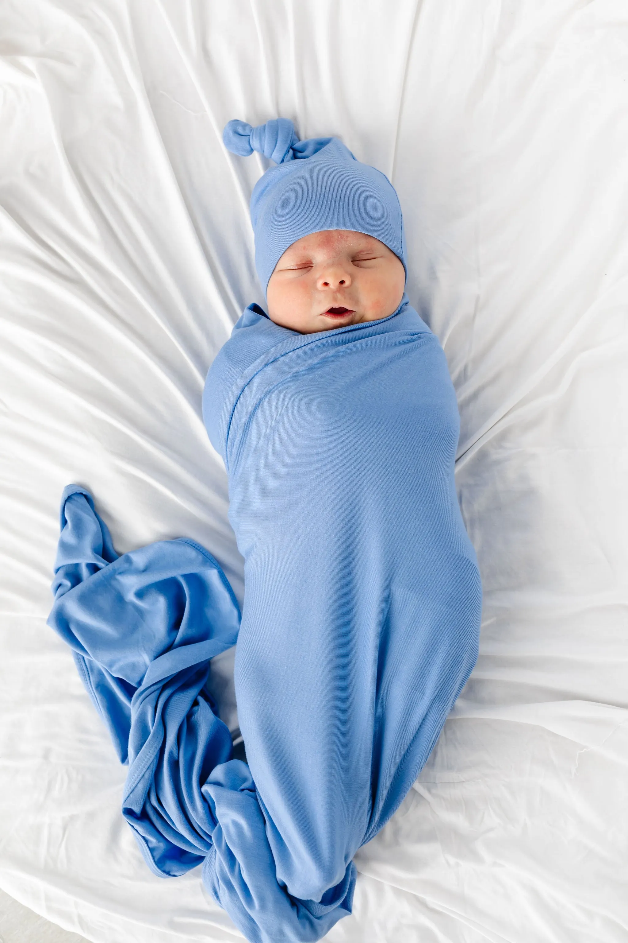 Perry Newborn Hat Bundle (Gown)
