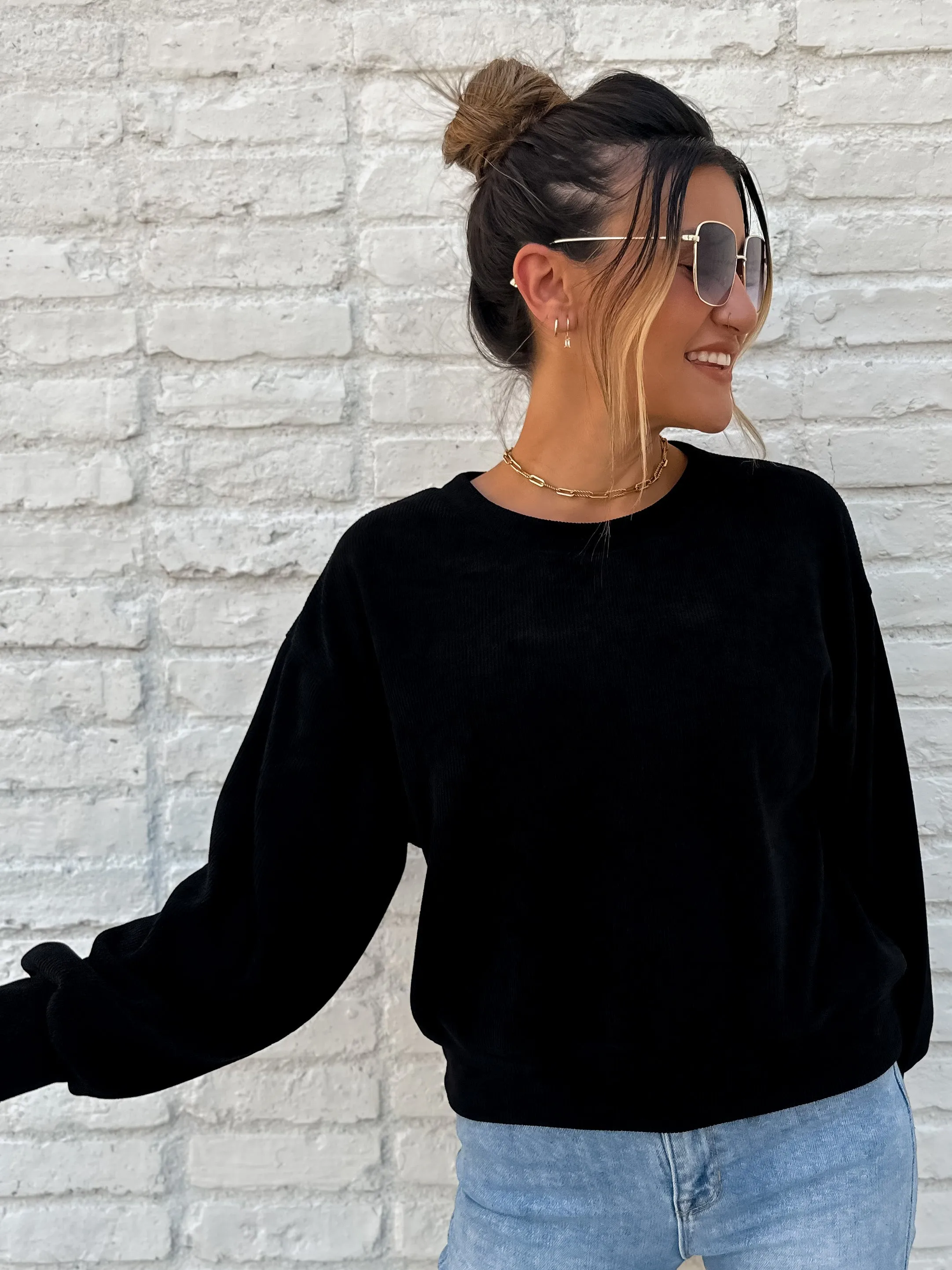 Relaxed Ribbed Pullover - Black